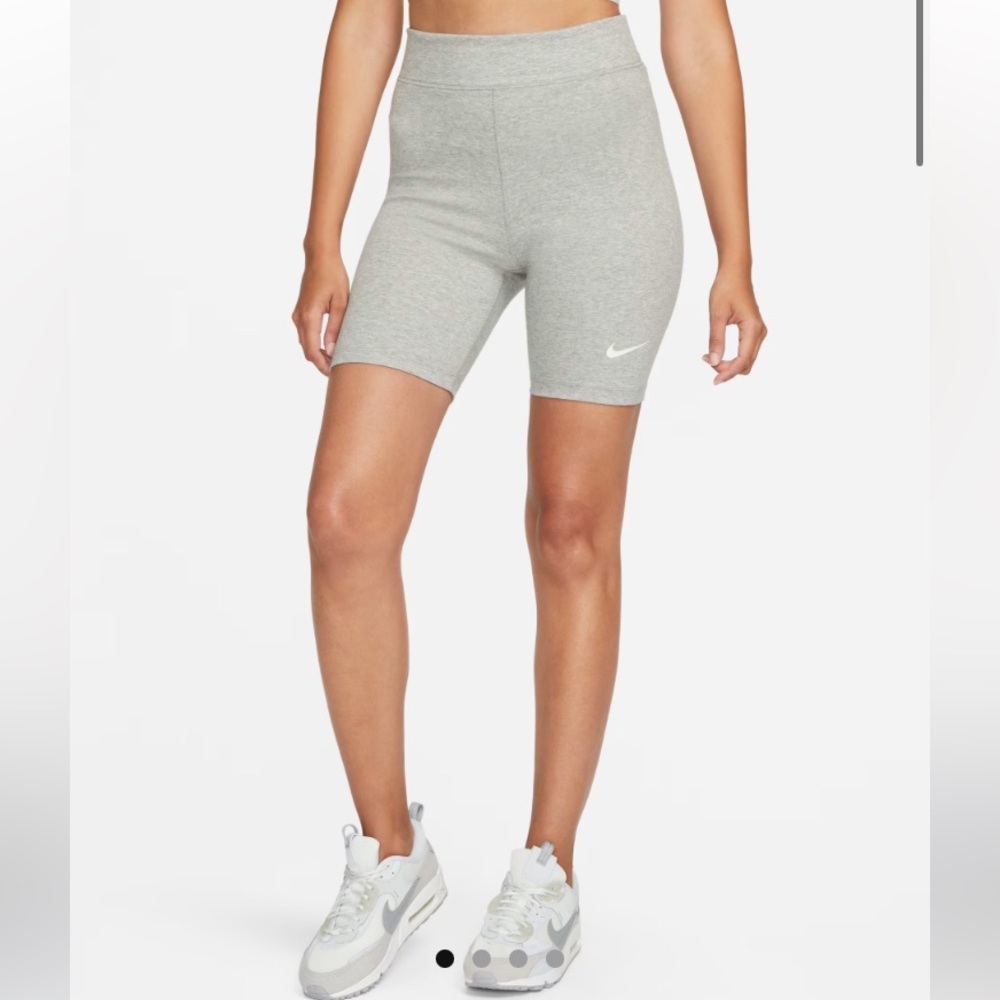Nike | Sportswear Classic High-Waisted 8” Bike Shorts